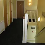 Otel Laragh House