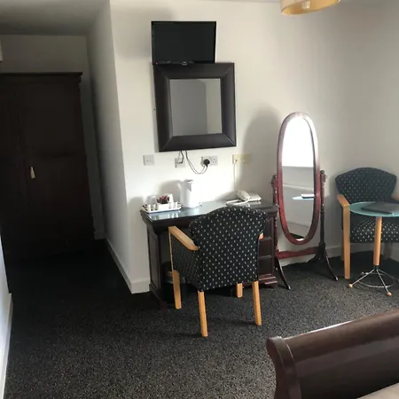 Laragh House 4*
